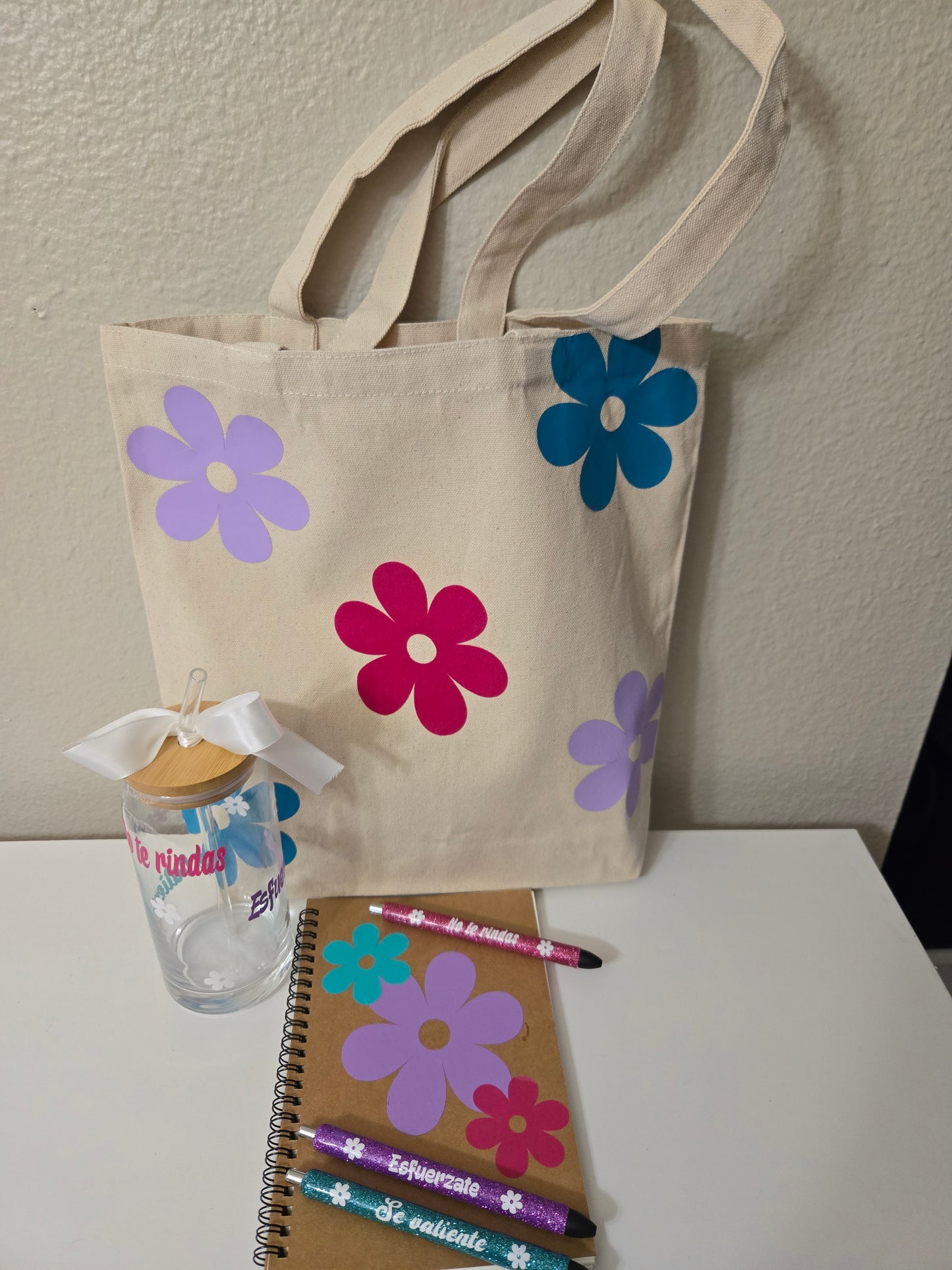 "DIOS ESTA CONTIGO" TOTE BAG