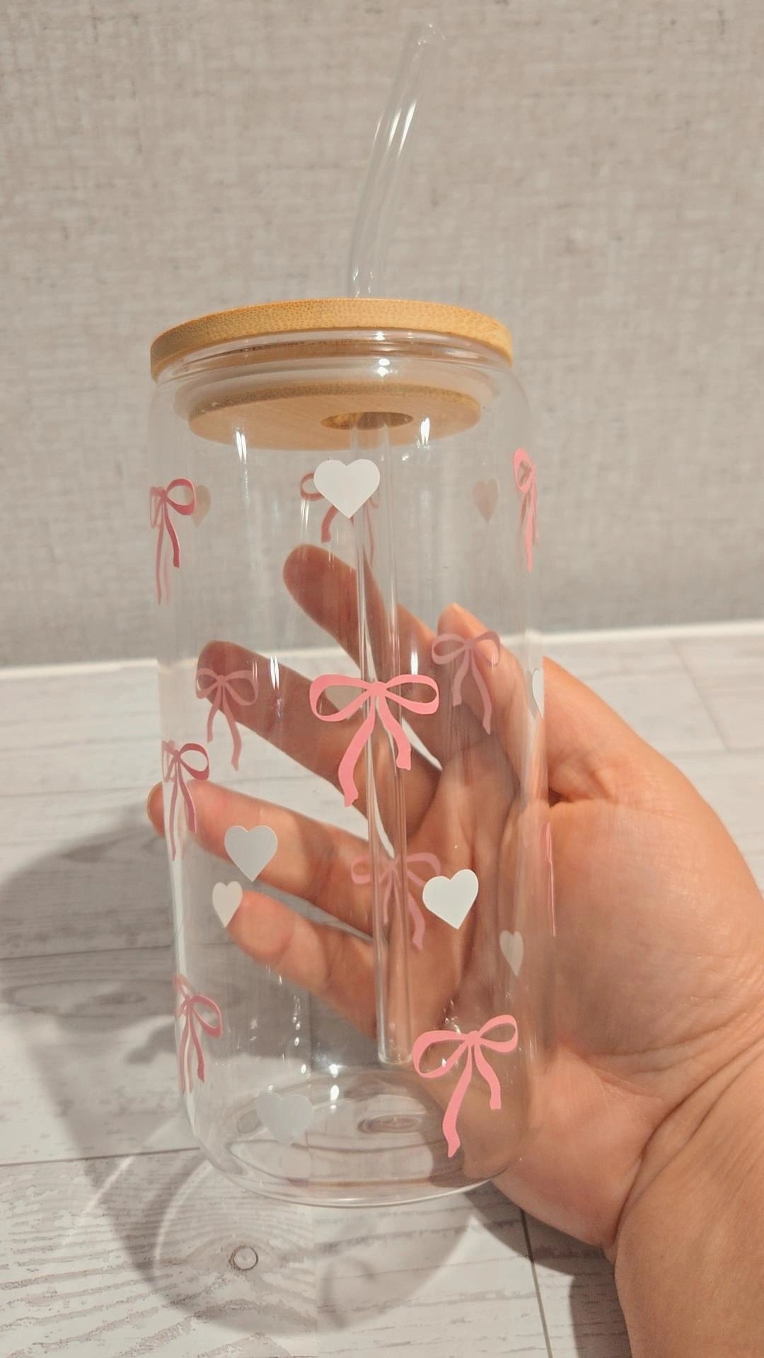 Bows Glass Can